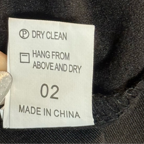 Stretch black dress - Picture 5 of 5